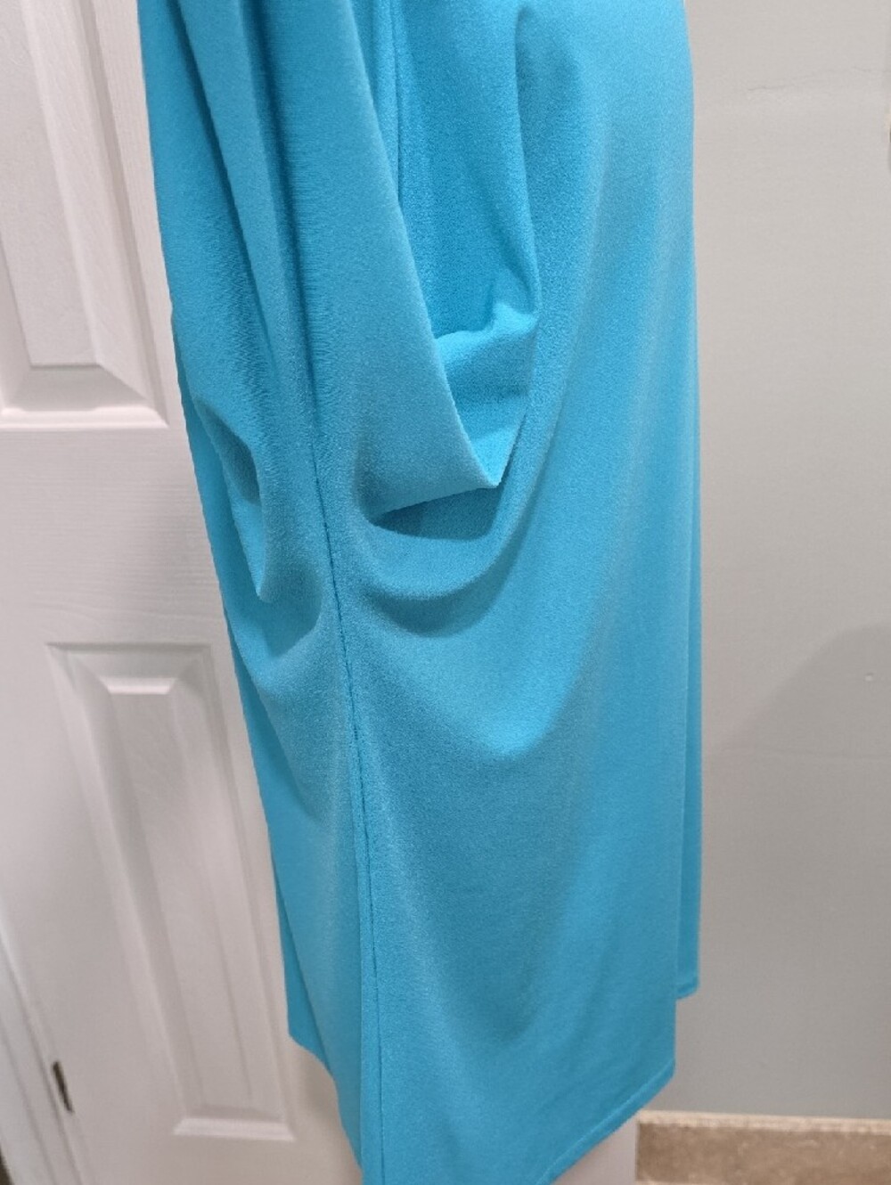 Classic V-Neck Turquoise Top Size XL - Picture 7 of 11
